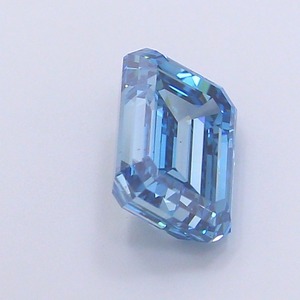 Bague de fiançailles de luxe avec pierre centrale en diamant CVD de laboratoire, taille émeraude, bleu vif fantaisie, 3,06 carats, clarté VS2, polissage excellent - Product Image 4