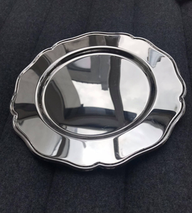 Luxury Round Metal <b>Decorative</b> Serving Tray with Scalloped Edge for Wedding Dining Table Home <b>Restaurant</b> <b>Decor</b> - Product Image 5