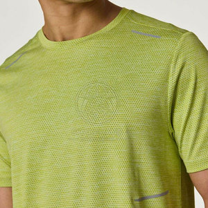 Latest Sports T-<b>Shirt</b> <b>And</b> <b>Shorts</b> <b>Set</b> For Gym Training Lightweight Quick Dry Fitness Wear For <b>Men</b> - Product Image 3