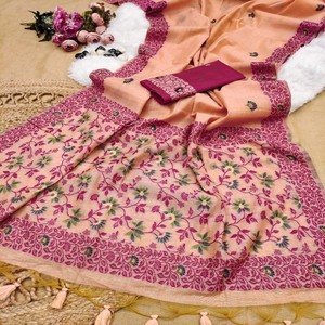 VASTRA COTTAGE Saree Jamdani de Algodón Chanderi Premium con Pallu de Tejido Resham, Borde Floral, Borlas Elegantes y Blusa en Contraste - Product Image 2