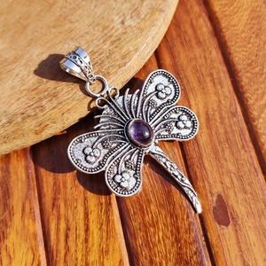 Colgante de Mariposa de Amatista a Granel, Hecho a Mano, con Piedras Preciosas, Fabricante de Colgantes para Equilibrio Emocional, Vibraciones Positivas, Regalo para Mujeres - Product Image 3