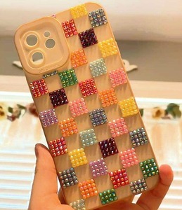 Funda de Teléfono de Algodón con Cuentas y Diseño de Cangrejo Dorado Bordado, Funda de Teléfono Hecha a Mano de Lujo - Product Image 1