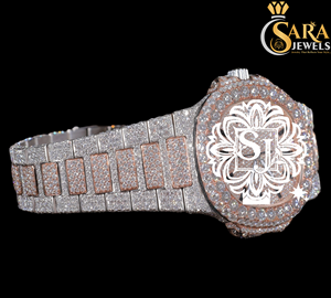 Reloj de diamantes totalmente dorado de calidad superior con acero inoxidable y esfera dorada para hombre disponible a un precio asequible - Product Image 4