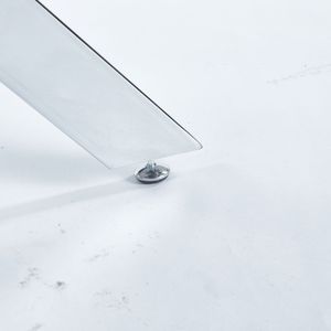 Moderno tavolo da pranzo quadrato 90x90x75cm con gambe in metallo incrociato e vetro temperato salvaspazio cucina e soggiorno gambe cromate - Product Image 5