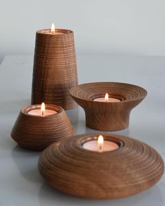 Élégant porte-bougie en bois de style farmhouse, support à bougie en bois fait main de qualité supérieure pour la décoration de mariage, centre de table pour salon - Product Image 5