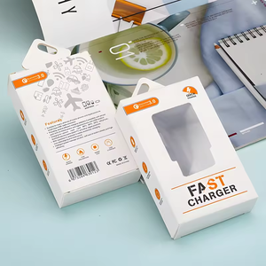 Boîte en carton pour chargeur rapide haute précision, personnalisable avec logo et languette de suspension, pour chargeur original indépendant - Product Image 1