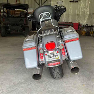 Harley-Davidson Road King Custom Touring Power Comfort Command Presence Usada del 2019 en Venta - Product Image 2