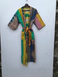 Recién llegado, chaqueta Kantha de algodón indio, chaqueta de edredón Kantha Vintage, Kimono largo clásico con cinturón y chaqueta de mujer de cuello grande - Product Image 2