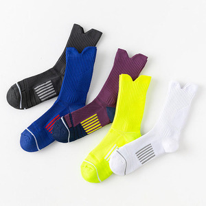 Premium Football Sports <b>Socks</b> with Durable Knit Construction <b>Moisture</b> Control and Private Label - Product Image 4
