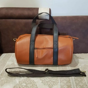 กระเป๋าหนังแท้แบบดัฟเฟิล กระเป๋าเดินทางวินเทจสำหรับวันหยุดสุดสัปดาห์  สำหรับผู้ชายและผู้หญิง  ความจุขนาดใหญ่ น้ำหนักเบา พกพาสะดวก  กระเป๋าเดินทางจากโรงงานโดยตรง - Product Image 2
