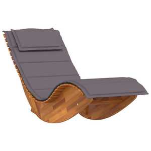 Tumbona de teca curvada de lujo para exteriores, patio o piscina, con cojín. - Product Image 1