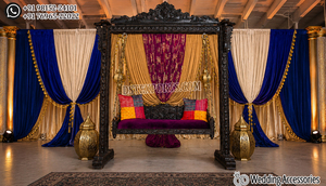 Columpio Sankheda de Madera de Teca Tallada a Mano, Diseño Tradicional Moderno, Duradero, Tamaño y Color Personalizables para Eventos de Boda - Product Image 6