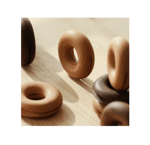 Clip para Bolsas de Madera de Alta Calidad, Hecho a Mano, Artesanía en Madera Natural, 2 Colores Diferentes, Juego de Clips Selladores en Forma de Donut - Product Image 5