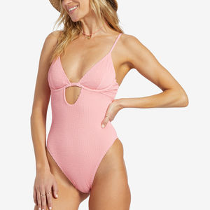 Nouveau maillot de bain d'été au style tendance, de haute qualité, design unique, bikini pour femmes avec imprimé sur le devant, couleurs personnalisées, logo pour la vente en ligne - Product Image 6