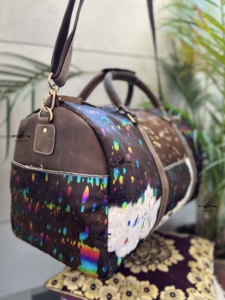 Nouveau design Sacs de voyage en cuir de vachette véritable Sac artisanal métallique Sac de voyage unisexe Grande taille Multi-usages en cuir à poils - Product Image 2