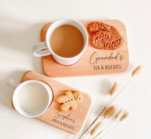 Bandeja de Servir de Bambú Ecológica de Lujo con Grabado de Logotipo Personalizado, Plato para Aperitivos con Portavasos para Nueces y Galletas - Product Image 1