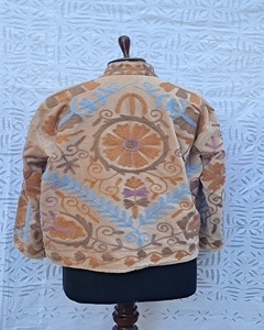 Hermosas Chaquetas de Terciopelo Suave con Diseño Bordado, Cierre de Botones, Estilo Nehru, Chaqueta Corta, Ropa de Invierno para Mujer - Product Image 4