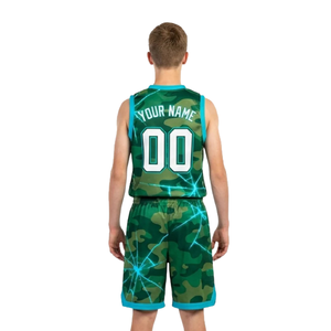 Conjunto de uniforme de baloncesto para jóvenes, camiseta sin mangas con cuello en V y estampado de camuflaje, pantalones cortos a juego, nombre/número del equipo personalizado, kit del club - Product Image 2
