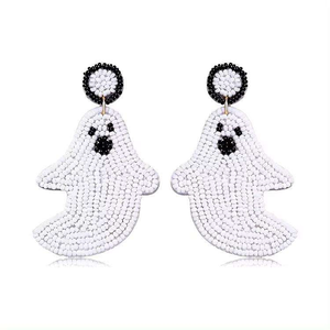 Boucles d'oreilles faites main en perles de rocaille, broderie polyester, strass, légères, motif fleur, pour mariée, mariage, soirée, style statement, travail artisanal - Product Image 5