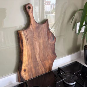 Tabla de Cortar de Madera Estilo Rústico, No Tóxica, Fácil de Limpiar, Apta para Lavavajillas - Product Image 1