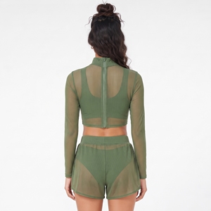 Ensemble 2 pièces en maille transparente pour femme : crop top zippé et short assorti - Product Image 2