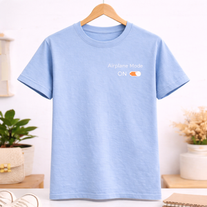 Camiseta Minimalista con Estampado Personalizado de Modo Avión, Diseño Gráfico de Alta Calidad, Unisex, Algodón, Casual, Manga Corta, ODM, Ropa al por Mayor - Product Image 1