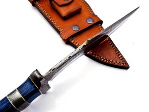 Couteau Bowie multifonctionnel de style Damas, fabriqué à la main, lame fixe, couteau utilitaire pour le camping en plein air, manche en bois bleu, étui en cuir - Product Image 5