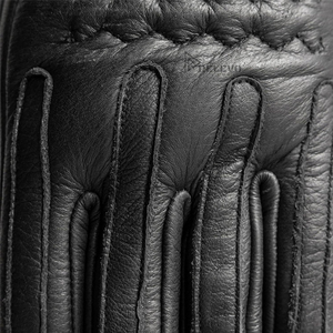 Guantes de Motocicleta de Diseño Personalizado con Detalles en ZigZag y Cuero Premium, Cuero Suave y Agarre Mejorado - Product Image 3