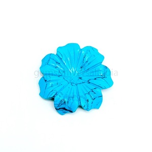 Pierre précieuse turquoise bleue AAA sculptée à la main en forme de fleur de 30 mm, pierre turquoise en vrac, prix de gros pour la fabrication de bijoux - Product Image 2