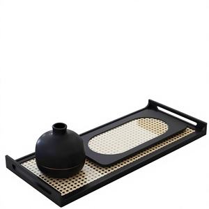 Plateau de service rectangulaire en bois, design imitation rotin, MDF noir. Idéal pour la décoration intérieure. Plateau en MDF imitation rotin pour la décoration de la maison. Craftera exporte. - Product Image 5