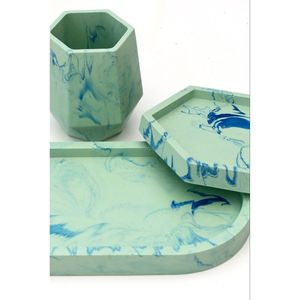 Plateaux en résine ovales et ronds minimalistes, décoration d'intérieur originale et créative pour des intérieurs propres et élégants - Product Image 5