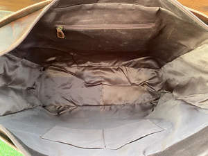 กระเป๋าโท้ทหนังวัวสไตล์ตะวันตกและเครื่องมือกระเป๋าโท้ทสำหรับสุดสัปดาห์เดินทางกระเป๋าสตรีมีแบรนด์แบบกำหนดเองกระเป๋าถือขนาดใหญ่ที่เป็นมิตรต่อสิ่งแวดล้อม - Product Image 6