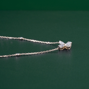 Collier pendentif papillon en diamant de laboratoire taille marquise et poire, chaîne en or massif 14 carats, bijoux raffinés pour usage quotidien - Product Image 3