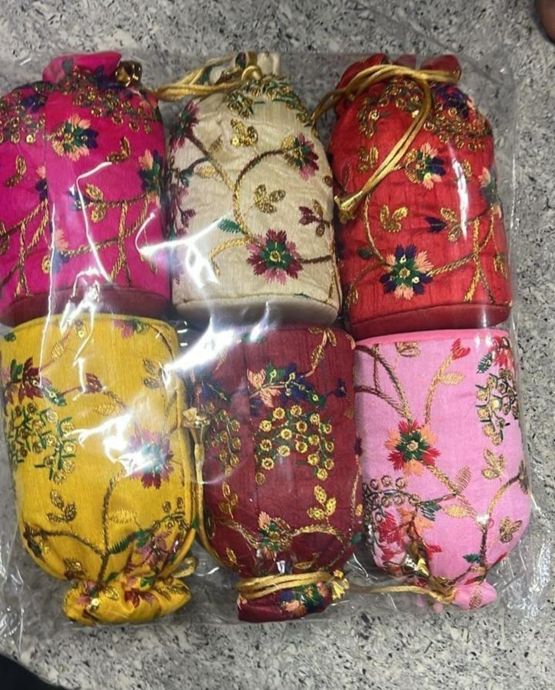 เช่นเดียวกับภาพ