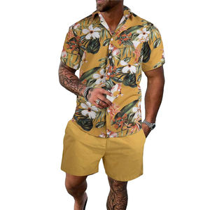 Chemise boutonnée à manches courtes pour hommes, motif floral tropical jaune, short assorti, ensemble 2 pièces, tenue de plage hawaïenne décontractée - Product Image 1