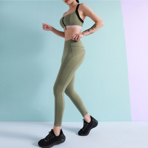 Ensemble de sport côtelé pour femme, extensible dans les 4 sens, avec soutien-gorge de sport à dos nageur et fermeture éclair frontale, et leggings taille haute, séchage rapide, pour le yoga - Product Image 5