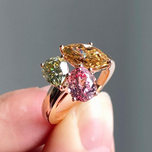 แหวนเพชรทรงกลม 2 กะรัต รุ่น Iced Jewelz ขายดี ชุบทองคำขาว 14K สำหรับเธอ แหวนหมั้น แหวนแต่งงาน IGI - Product Image 4