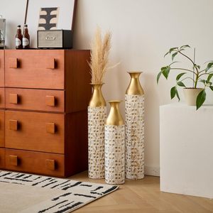 Juego de Jarrones de Metal Hechos a Mano, Color Blanco Dorado con Patrón Floral, Centro de Mesa Decorativo Contemporáneo para Hogar, Hotel, Boda - Product Image 5