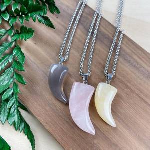 Tradebyd สร้อยคอเขาทำด้วยมือเครื่องประดับแฟชั่น Boho ที่ไม่ซ้ำกันสำหรับผู้ชายและผู้หญิง - Product Image 1