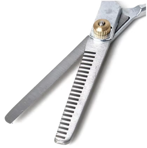 Tijeras de Entresacar Cabello con 32 Dientes, Punta de Cuchilla Afilada de Acero Inoxidable, Tijeras Profesionales para Barbería y Salón con Borde de Cuchilla - Product Image 3