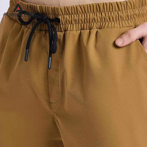 Shorts de sport pour hommes au design unique fabriqués au Pakistan, 100% coton, taille mi-haute, cordon de serrage, respirant, séchage rapide, personnalisable - Product Image 6