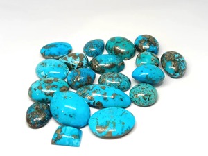 Cabochons en turquoise iranienne naturelle, formes et tailles variées, sculptés à la main, pierres précieuses en vrac pour la fabrication de bijoux - Product Image 4