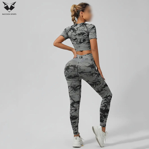 Ensemble tendance de t-shirt et leggings en coton respirant et très extensible, 2 pièces, haut de sport pour femme et leggings de course ajustés - Product Image 2
