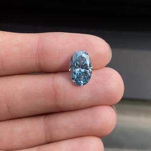 Diamante Azul de Corte Ovalado de 3.52 CT, Cultivado en Laboratorio, Color Vívido Fantasía, Certificado por IGI para la Elaboración de Joyas - Product Image 1
