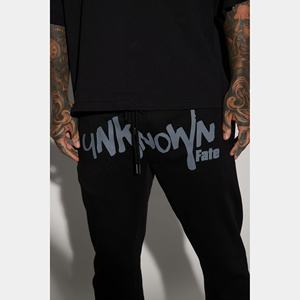 Meilleures ventes Pantalons évasés noirs pour hommes Pantalons de survêtement décontractés avec poches avant et arrière Pantalons pour hommes - Product Image 4