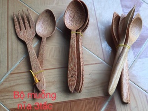 ช้อนไม้มะพร้าวธรรมชาติ ผลิตด้วยมือจากเวียดนาม เป็นมิตรกับสิ่งแวดล้อม อุปกรณ์ครัว ผู้ผลิตขายส่ง ผู้ส่งออก - Product Image 5