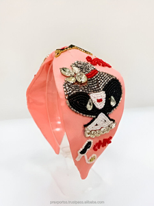 Diadema Unisex Hecha a Mano con Lentejuelas Blancas y Doradas, Bordada, Ecológica, Impermeable, Duradera, Luminosa y con Protección Solar - Product Image 6