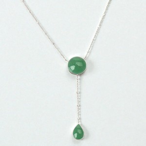 Collar de Piedras Preciosas de Aventurina Verde Natural Redonda de 10 mm |   Collar con Colgante de Latón Plateado con Dije en Forma de Gota - Product Image 1