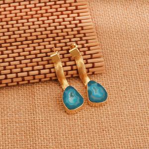 Boucles d'oreilles clous en agate géode bleu ciel, serties de pierres naturelles, plaquées or, en laiton, faites à la main, tendance, pour femmes, ElJoyero - Product Image 5