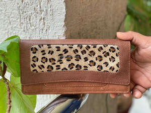 กระเป๋าคลัทช์หนังวัวแท้สำหรับผู้หญิงกระเป๋าคลัทช์หนังวัวสีน้ำตาลเข้ม - Product Image 2